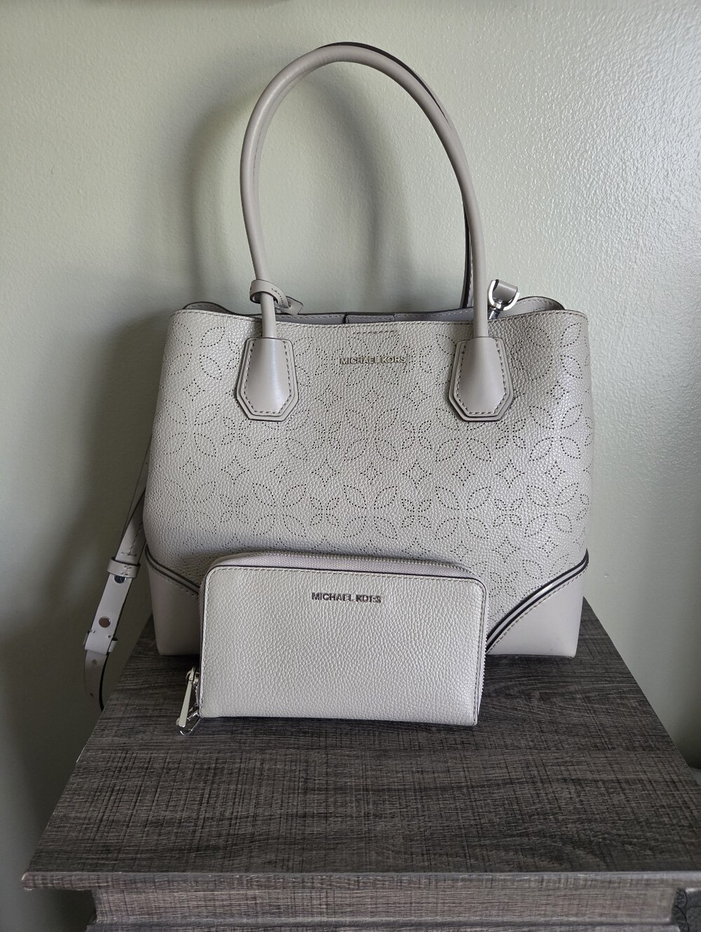 Michael Kors Women's Perforated Leather Tote and Wallet - Light Taupe